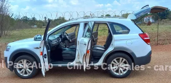 Picture of Chevrolet Captiva 2015