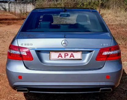 Picture of Mercedes Benz E-Class 2010