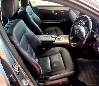 Picture of Mercedes Benz E-Class 2010