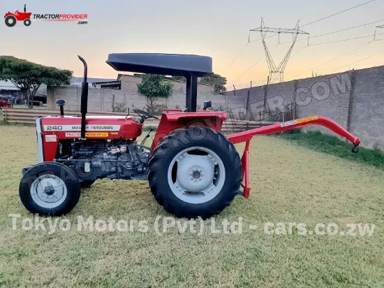 Picture of Massey ferguson 2012