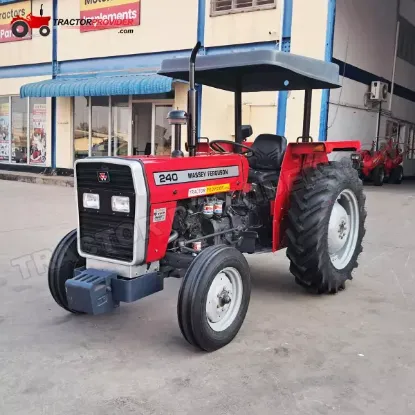 Picture of Massey ferguson 2012