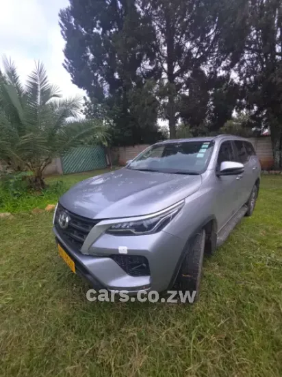 Picture of 2023 Fortuner GD6 2.4l for hire
