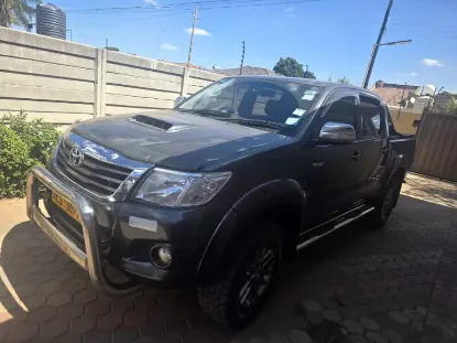 Picture of Toyota Hilux D4D Legend 45 4x4