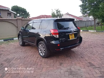 Picture of Toyota Vanguard 5 seater $80 per day