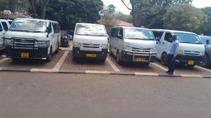 Picture of Toyota Hiace 10 seater (baby quantum)