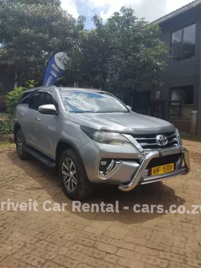 Picture of TOYOTA Fortuner GD6 7 SEATER $160
