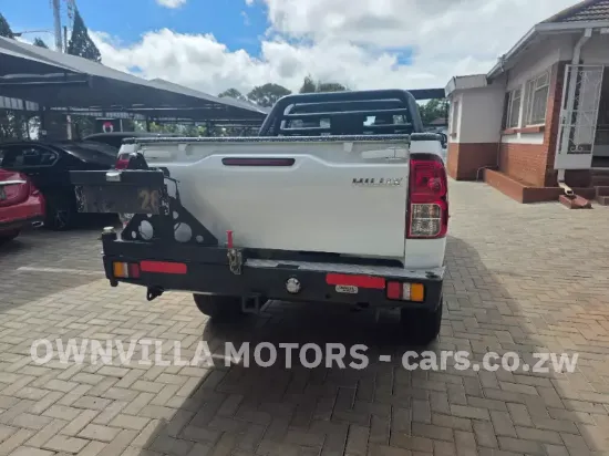 Picture of Toyota Hilux 2023