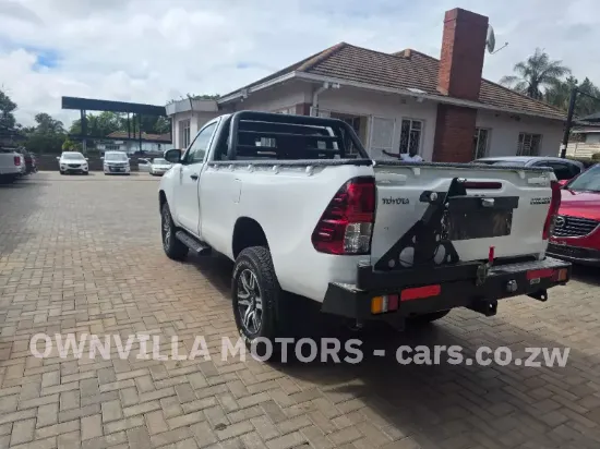Picture of Toyota Hilux 2023