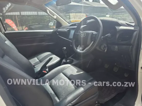 Picture of Toyota Hilux 2023