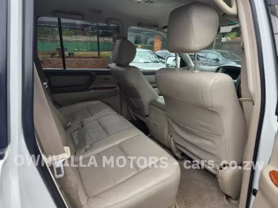 Picture of Toyota Land Cruiser 2005