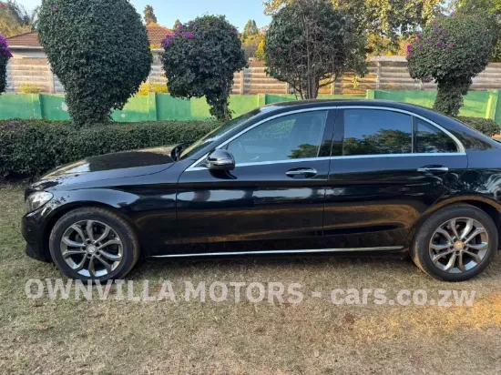 Picture of Mercedes Benz C-Class 2016
