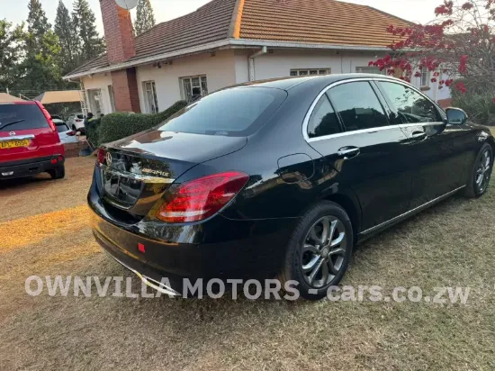 Picture of Mercedes Benz C-Class 2016