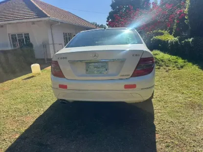 Picture of Mercedes Benz C-Class 2010