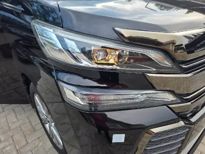 Picture of Toyota Vellfire 2020