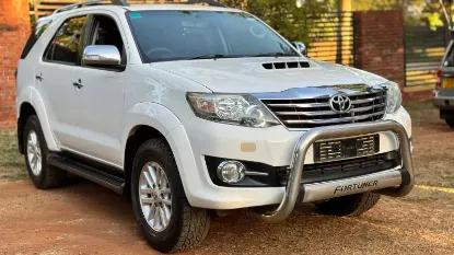 Picture of Toyota Fortuner 2015