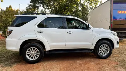 Picture of Toyota Fortuner 2015