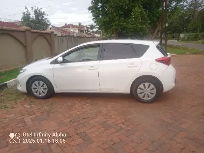 Picture of Toyota Auris $60 per day