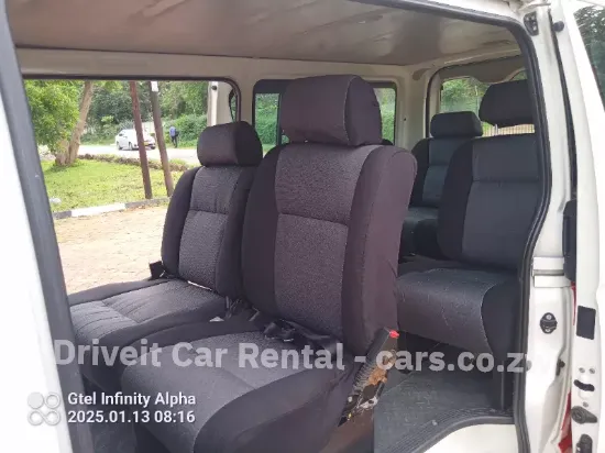 Picture of Toyota Hiace 10 seater (baby quantum)