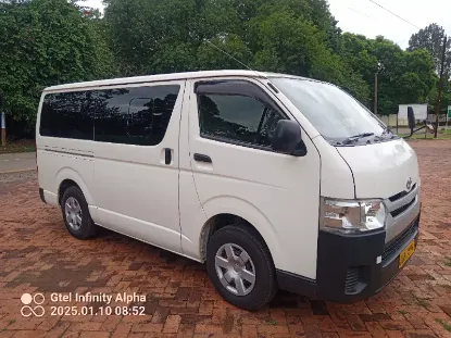 Picture of Toyota Hiace 10 seater (baby quantum) $100