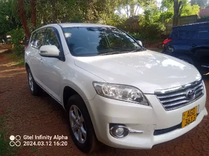 Picture of Toyota Vanguard $80 per day