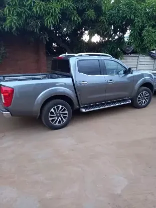Picture of NISSAN NAVARA
