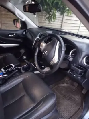 Picture of NISSAN NAVARA
