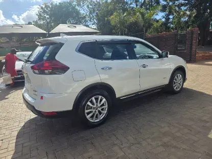 Picture of Nissan X-Trail 2021