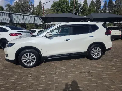 Picture of Nissan X-Trail 2021