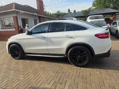 Picture of Mercedes Benz GLE 2018