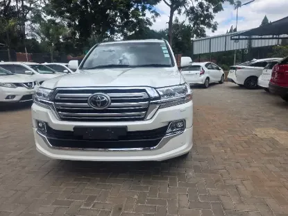 Picture of Toyota Land Cruiser 2019