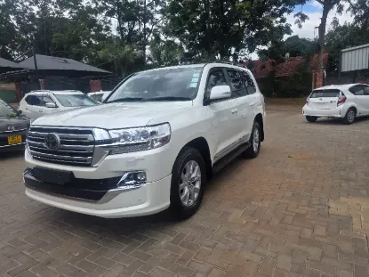 Picture of Toyota Land Cruiser 2019