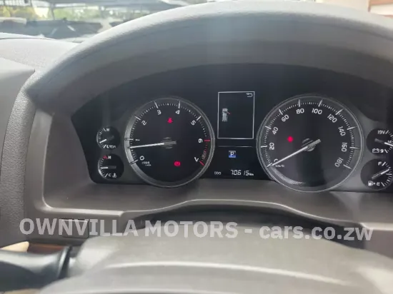 Picture of Toyota Land Cruiser 2019