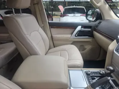 Picture of Toyota Land Cruiser 2019