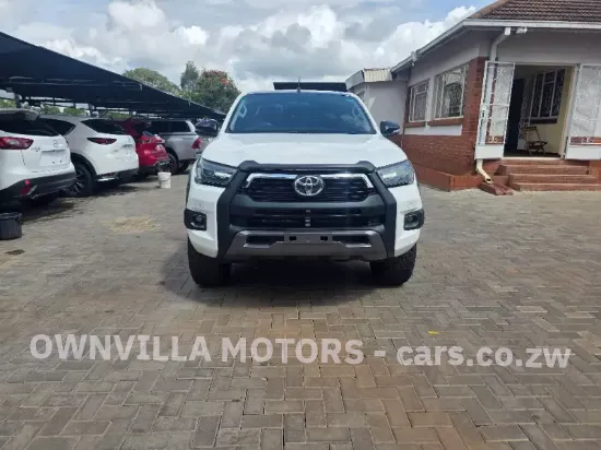 Picture of Toyota Hilux 2021