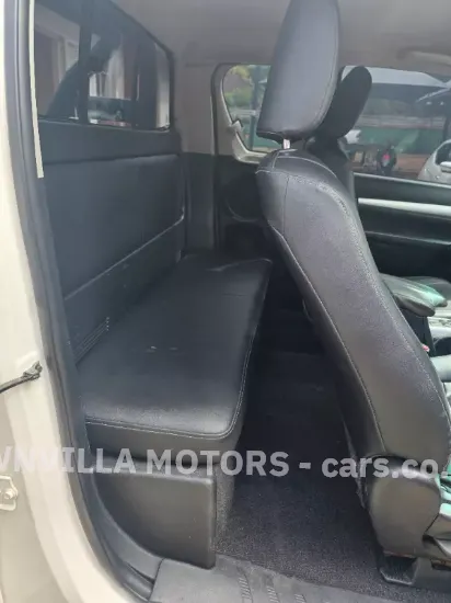 Picture of Toyota Hilux 2021