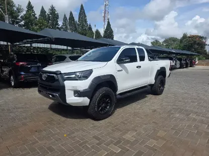 Picture of Toyota Hilux 2021