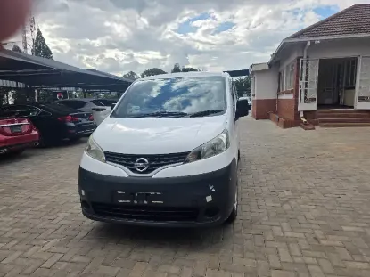 Picture of Nissan NV200 2016
