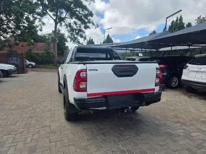 Picture of Toyota Hilux 2021