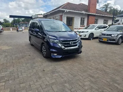 Picture of Nissan Serena 2017