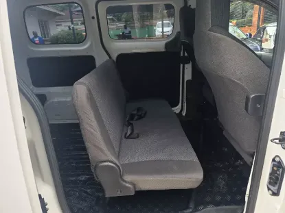 Picture of Nissan NV200 2016