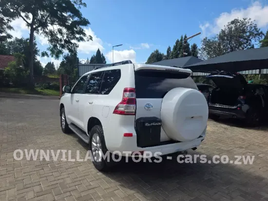 Picture of Toyota Prado 2017