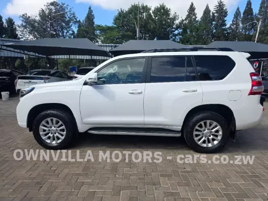 Picture of Toyota Prado 2017