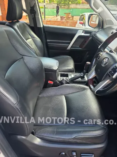 Picture of Toyota Prado 2017