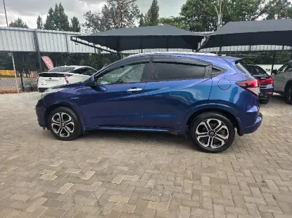 Picture of Honda Vezel 2016
