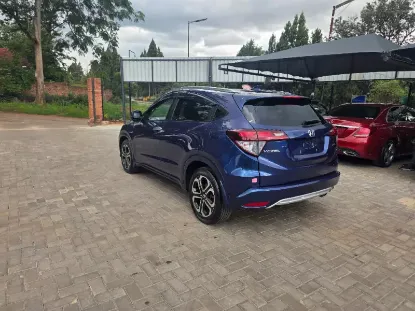 Picture of Honda Vezel 2016