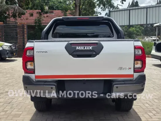 Picture of Toyota Hilux 2023