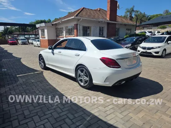 Picture of Mercedes Benz C-Class 2016