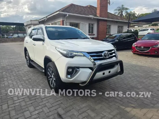Picture of Toyota Fortuner 2018