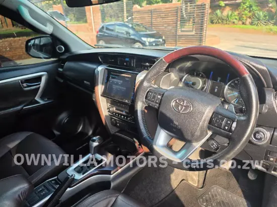 Picture of Toyota Fortuner 2018
