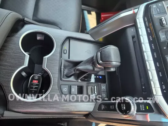 Picture of Toyota Land Cruiser 2024